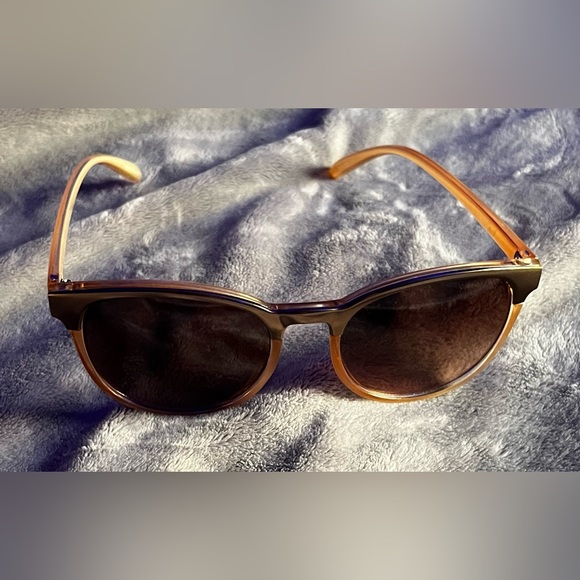 SUNGLASSES - Picture 4 of 4